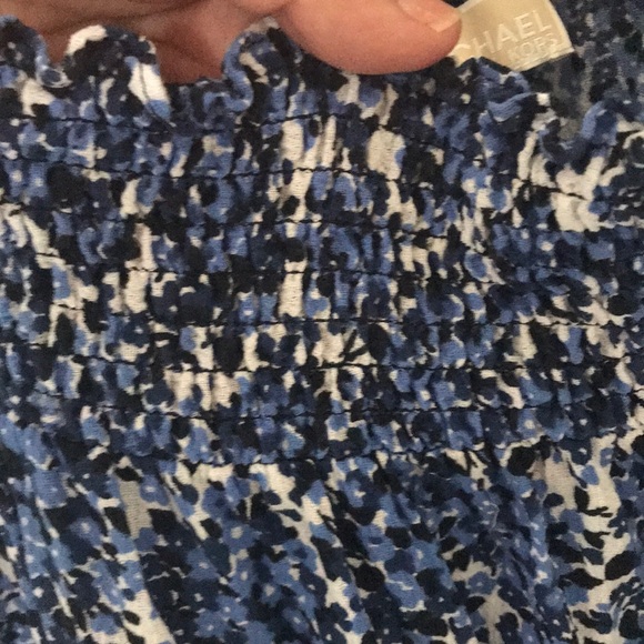 Top - Picture 4 of 4